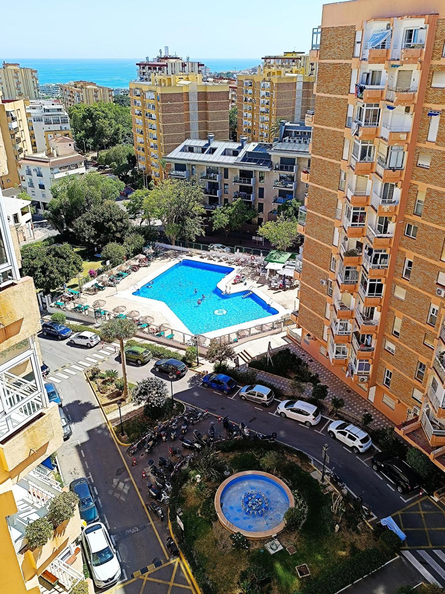 Attico Acuario, 2 Bathrooms Top Floor Appartment With Sea And Mountain Views Benalmádena Exterior photo